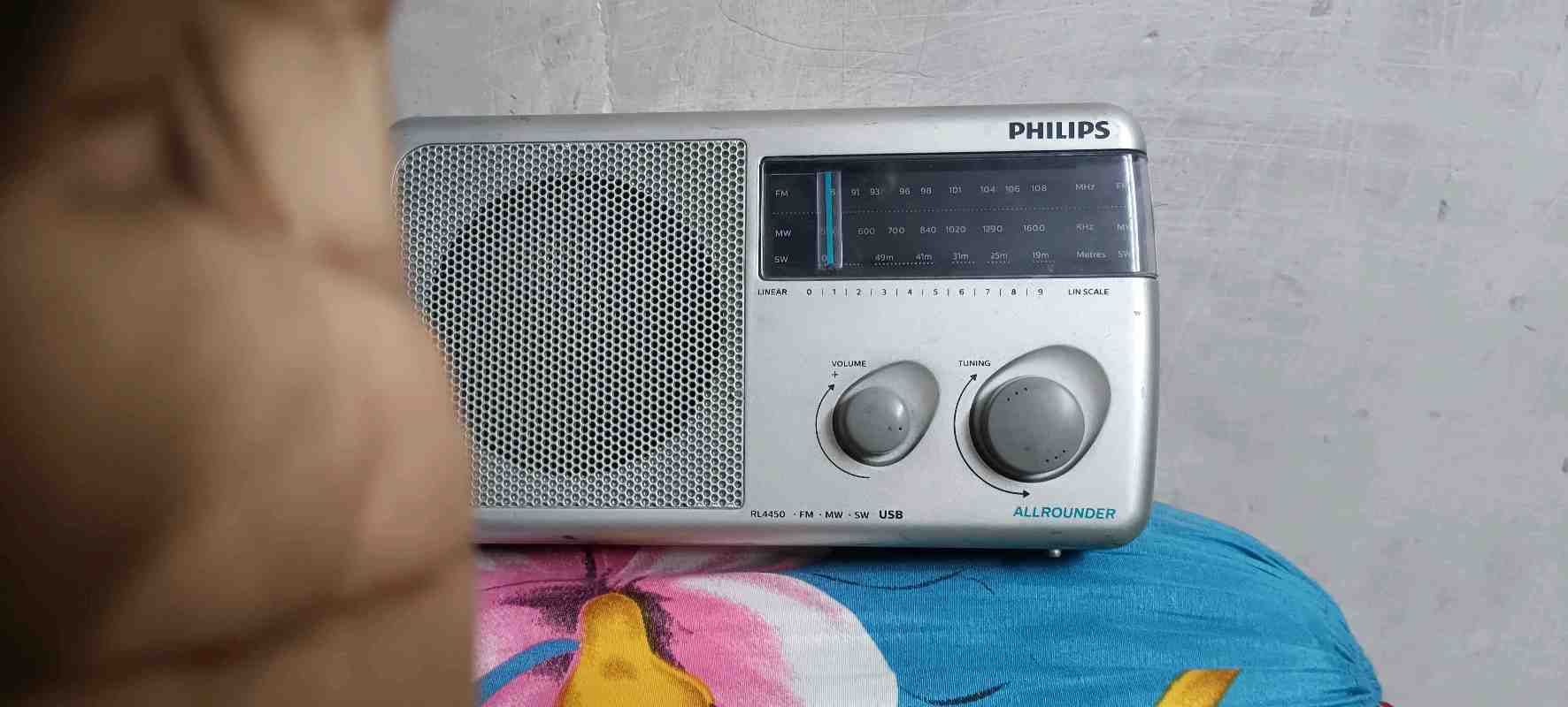 Philips panasonic sony piyanor