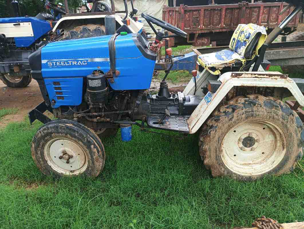 tractor