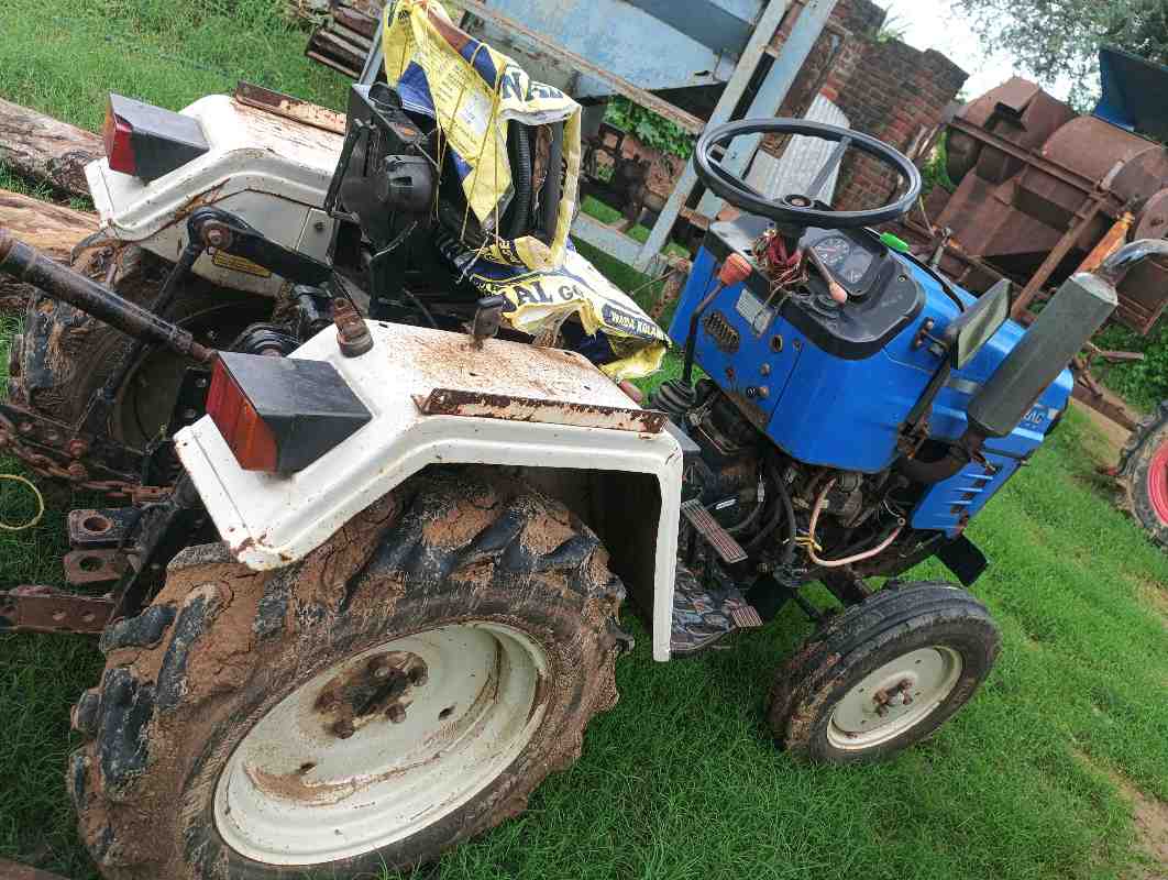 tractor